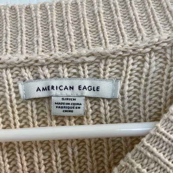 American Eagle Sweater - Picture 3 of 4